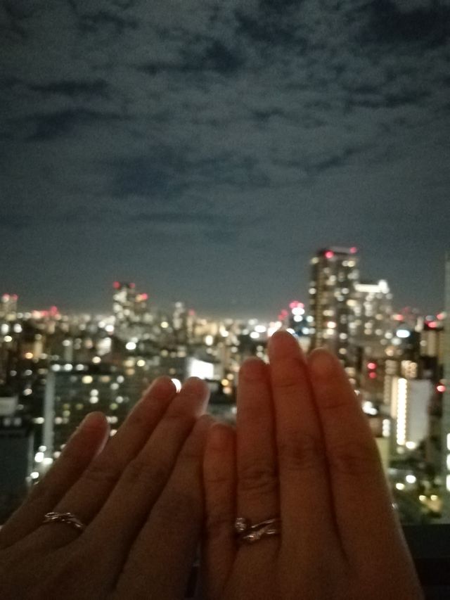 写真は購入後、改めて彼がプロポーズしてくれたときの