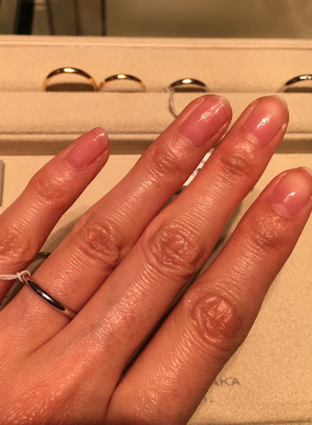 とてもシンプルなリングです。