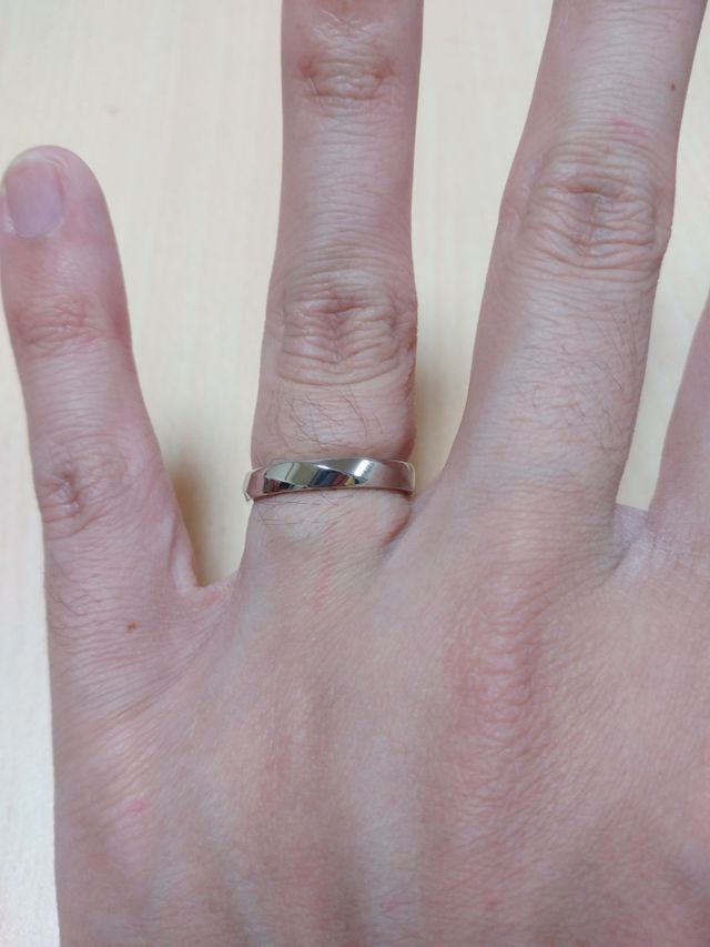 着用時の近景です。