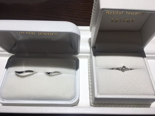 結婚指輪と婚約指輪