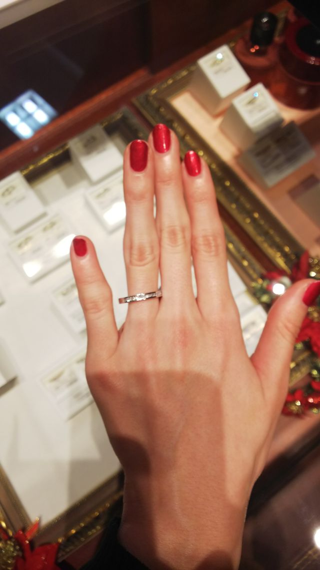 ケイウノのハーフエタニティリングです。