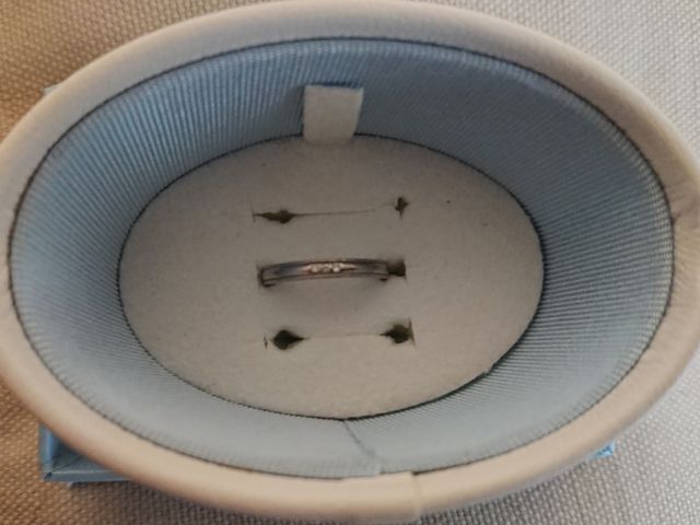 可愛いケース付きでした