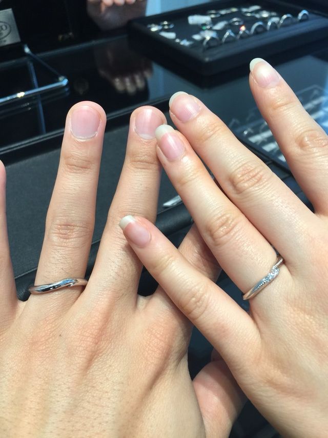 男性の指輪のデザインが豊富でした！