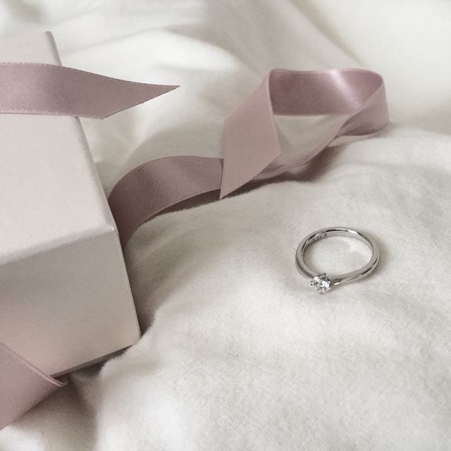 婚約指輪