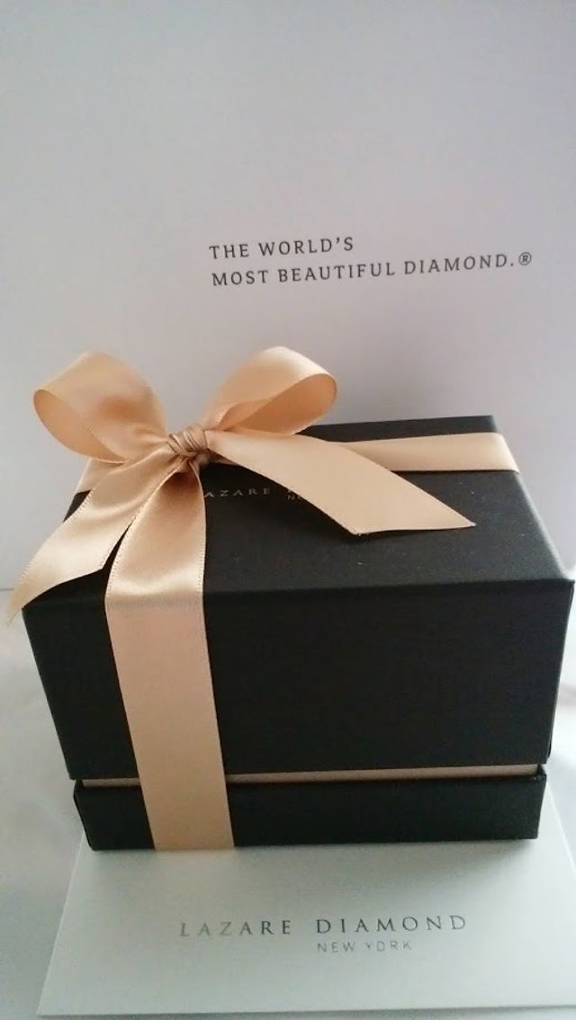 世界一の輝きを誇るラザールダイヤモンドは本物！