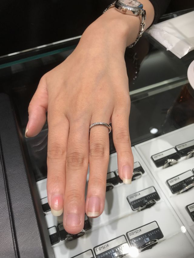 ダイヤ入りでかわいい