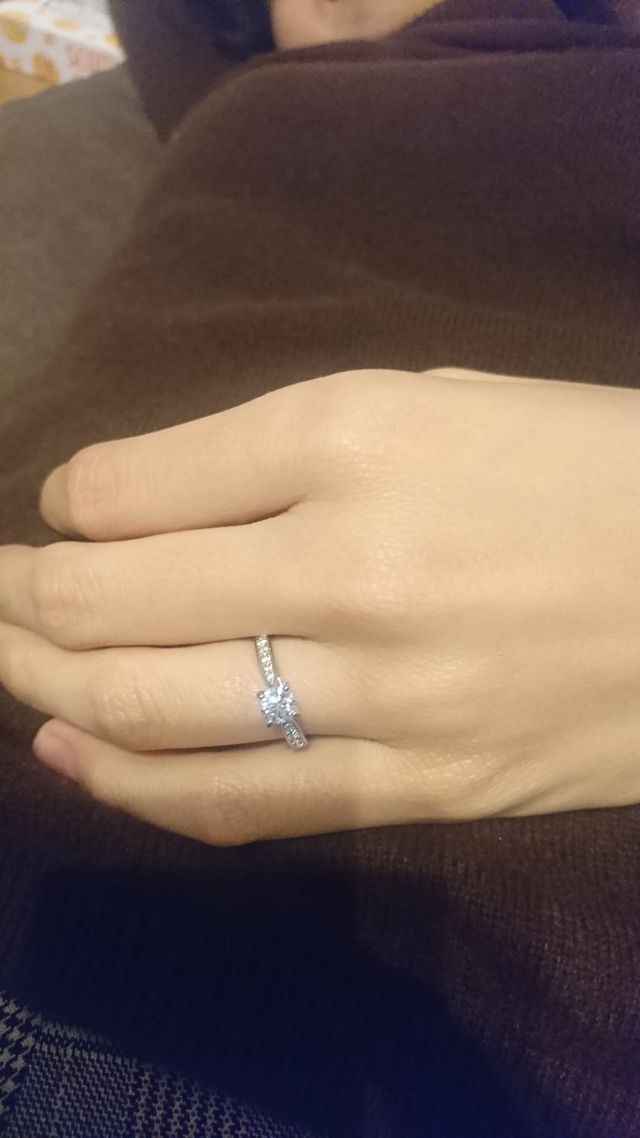 婚約指輪
