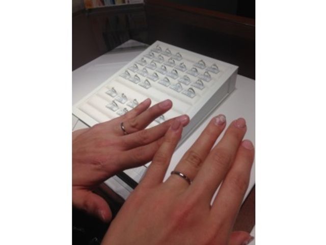 石の数と配置の間隔、指輪の幅、刻印、やっと確定！