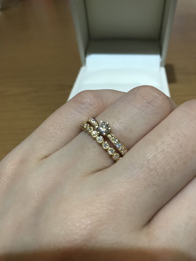結婚指輪と馴染みがよくて、とても気に入りました！