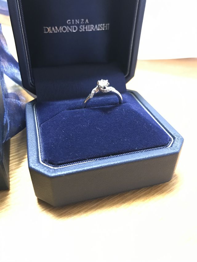 写真では分かりづらいですが輝きがすごいです