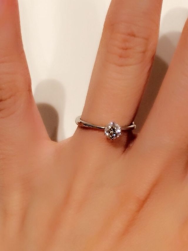婚約指輪