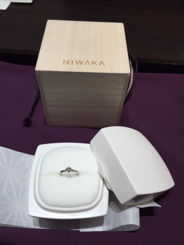 木箱に入っていてとても高級感がありました！ 