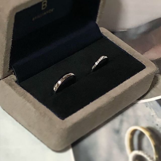 開封後箱から取り出す前