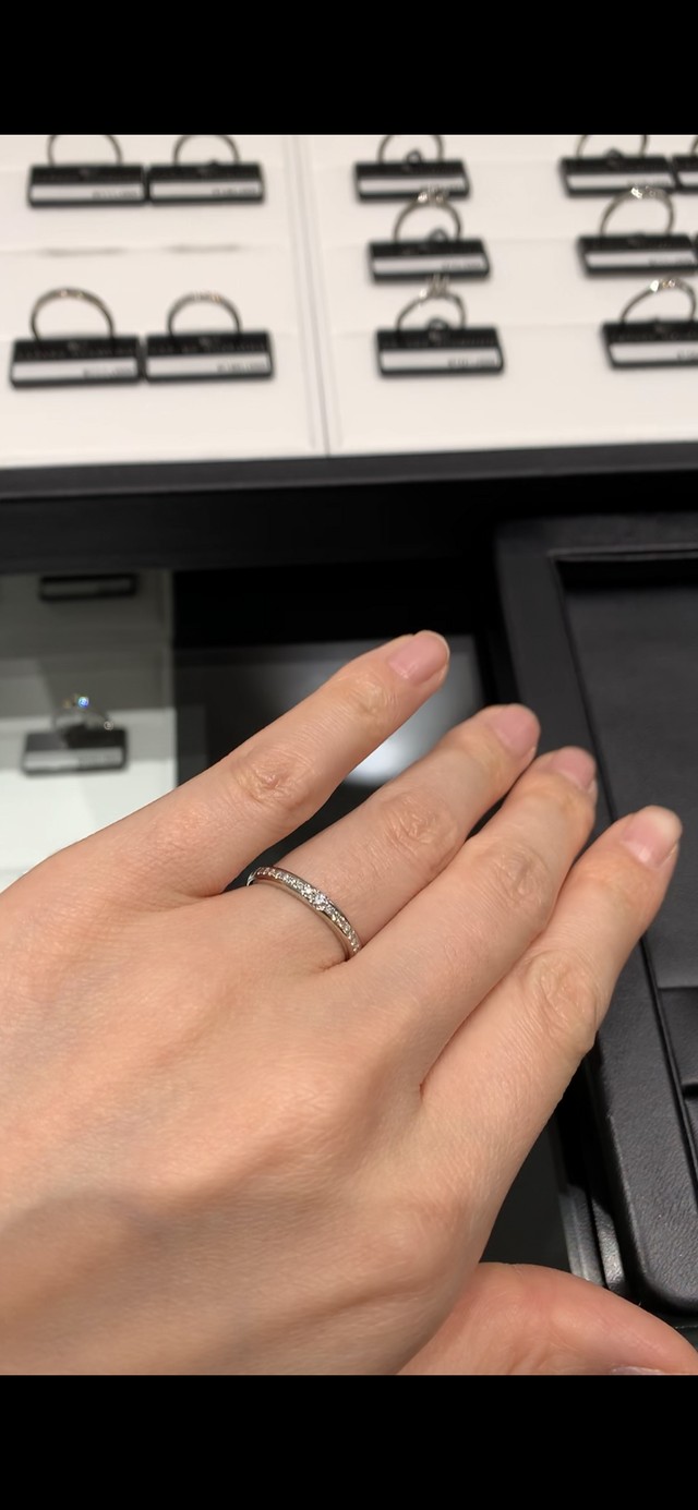 アプローズと言う指輪です