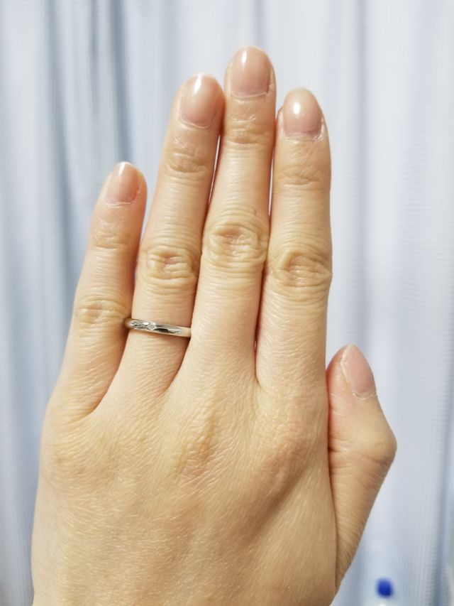 着用するとこんな感じです。