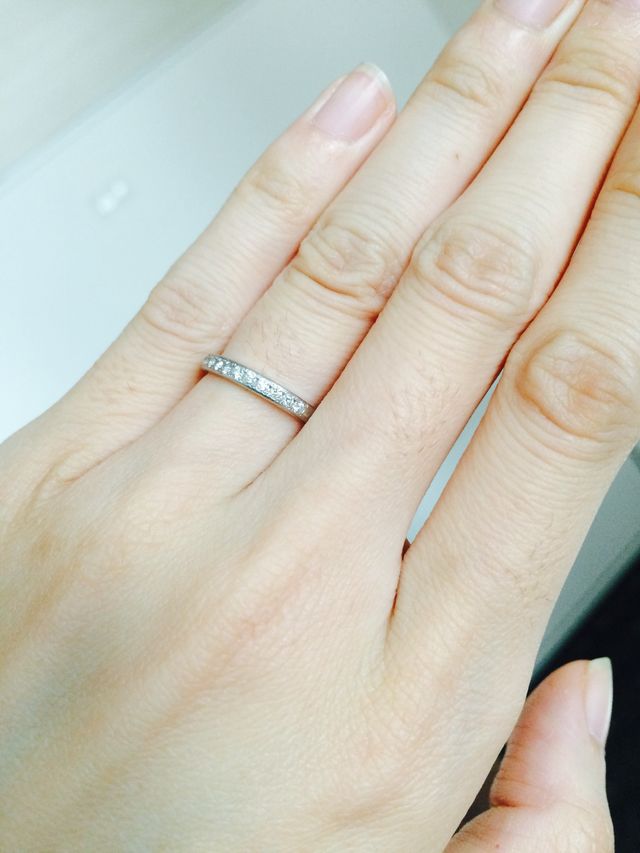 ハーフエタニティの結婚指輪です