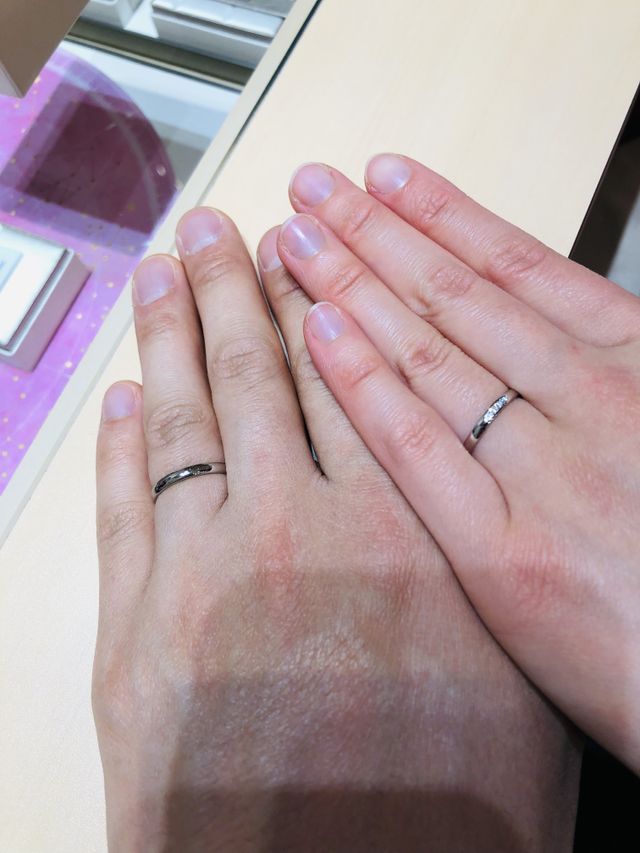 着用した画像です。サイズ感もぴったりで付け心地も最高でした。