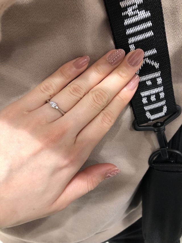 ポラリス
横から見るとハート型