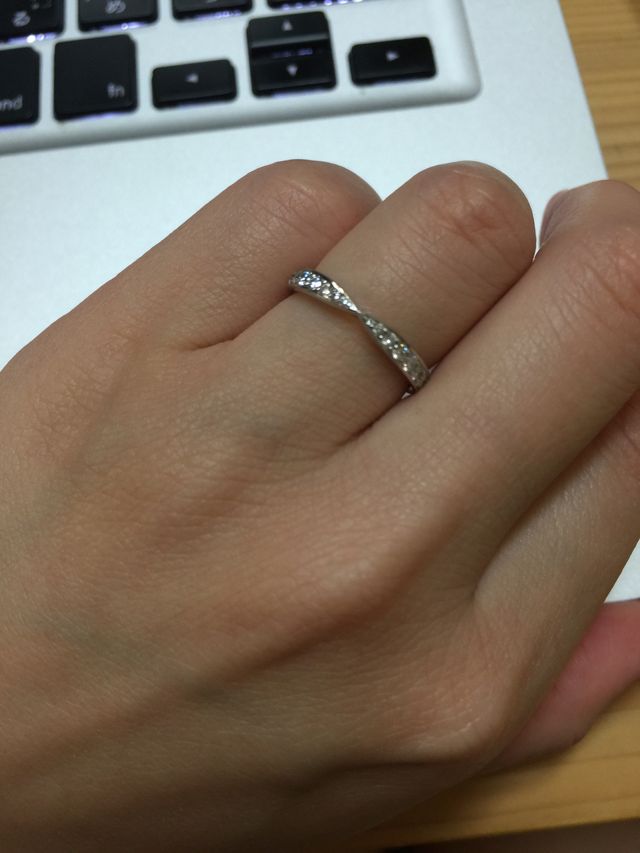 普段使いでも上品かつ華やかな印象です