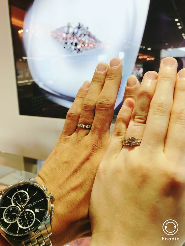 受け取りの時に撮りました！
とっても嬉しかったです