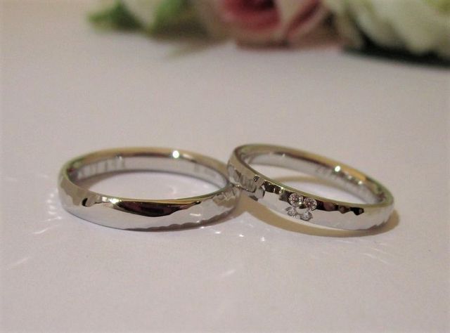 こだわりの槌目模様。キラキラして本当に素敵です！