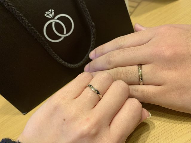 2人だけのオリジナルデザインで作ってもらいました！