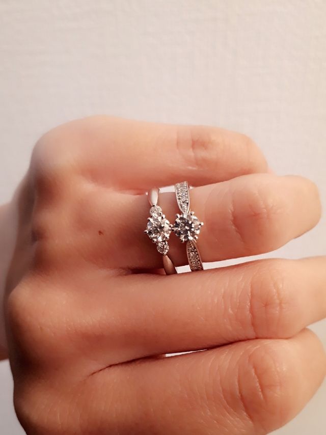 センターダイヤ0.05カラット差あるリングとの比較