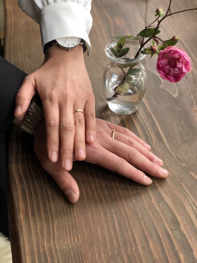 指輪を製作した後日、完成した指輪を受け取った時の写真です。