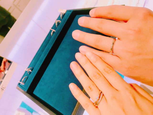 初めての指輪選び、緊張しました。。！