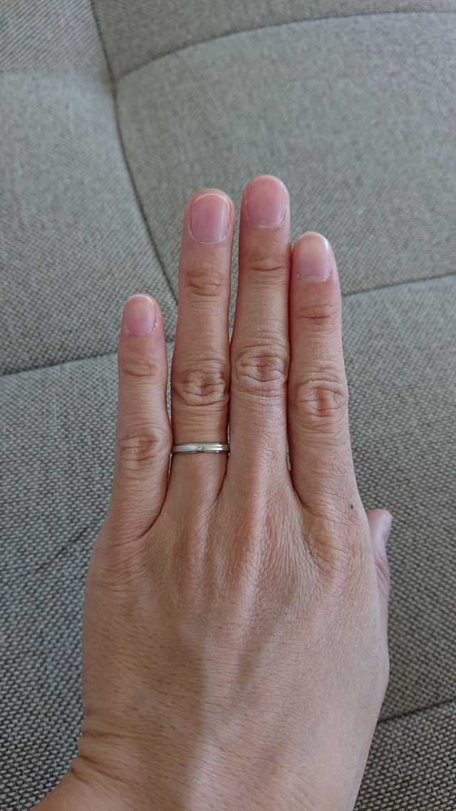 シンプルなデザインで気に入ってます。