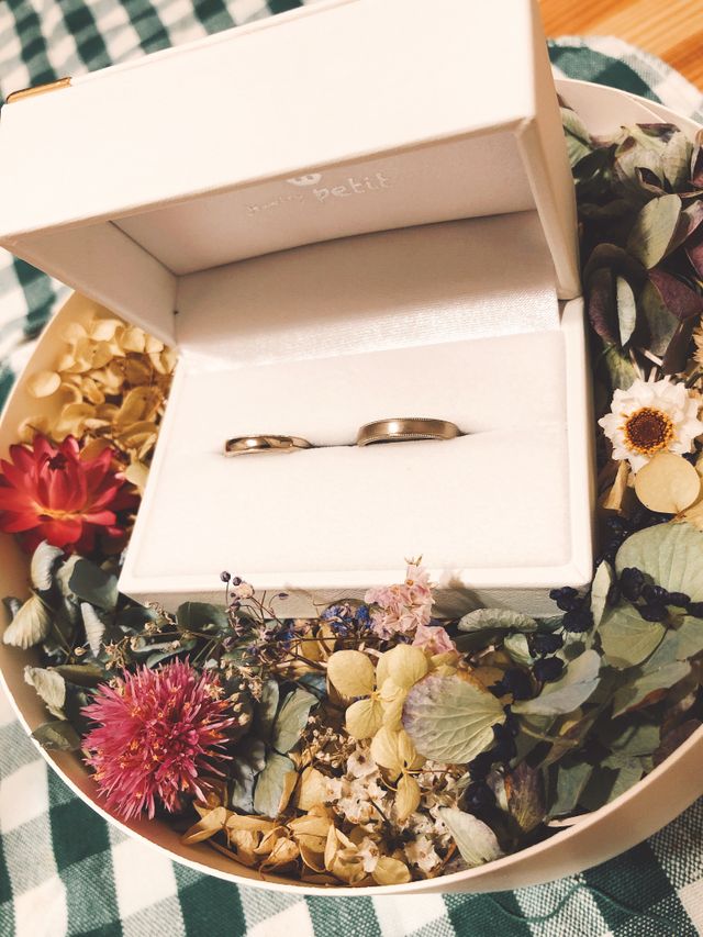 入れてくれている箱もとてもキュートで可愛かったです。