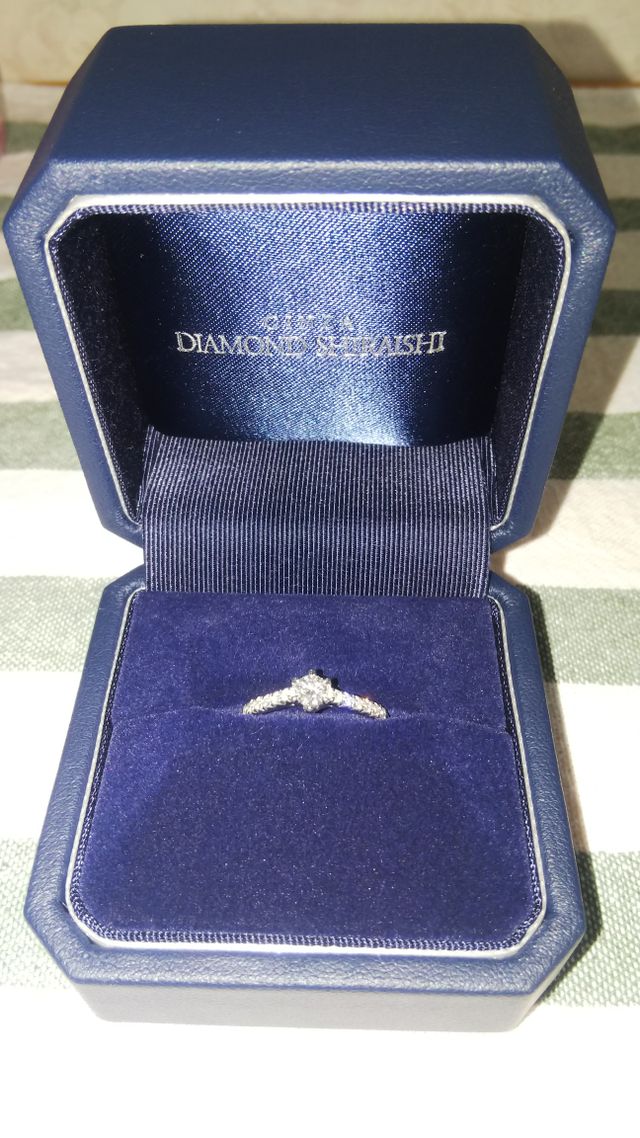 普段着けやすい大きさでカラーDのトリプルエクセレントです