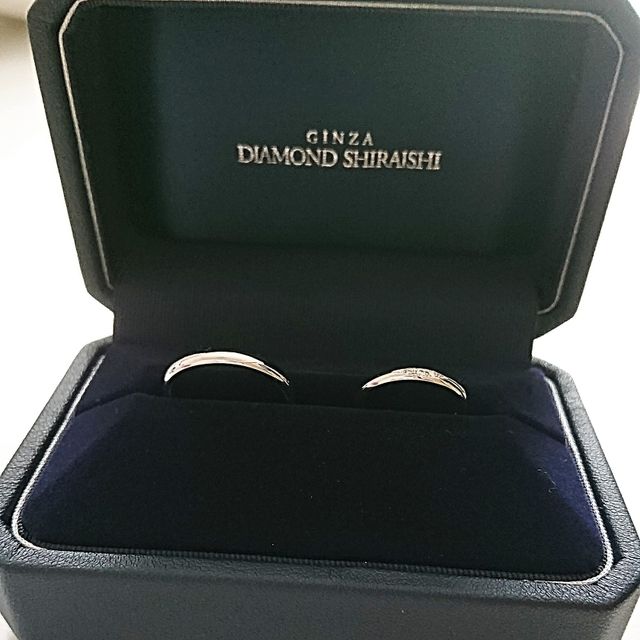 結婚指輪も、シンプルなものを選びました☆