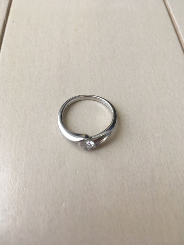 ダイヤが付いています。