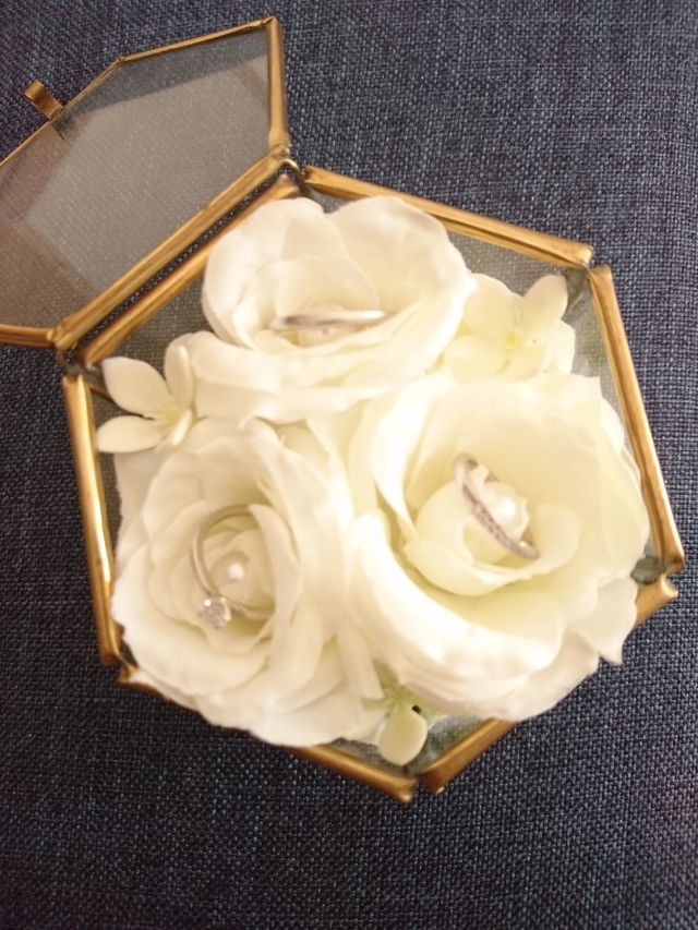 リングピローに入れて…