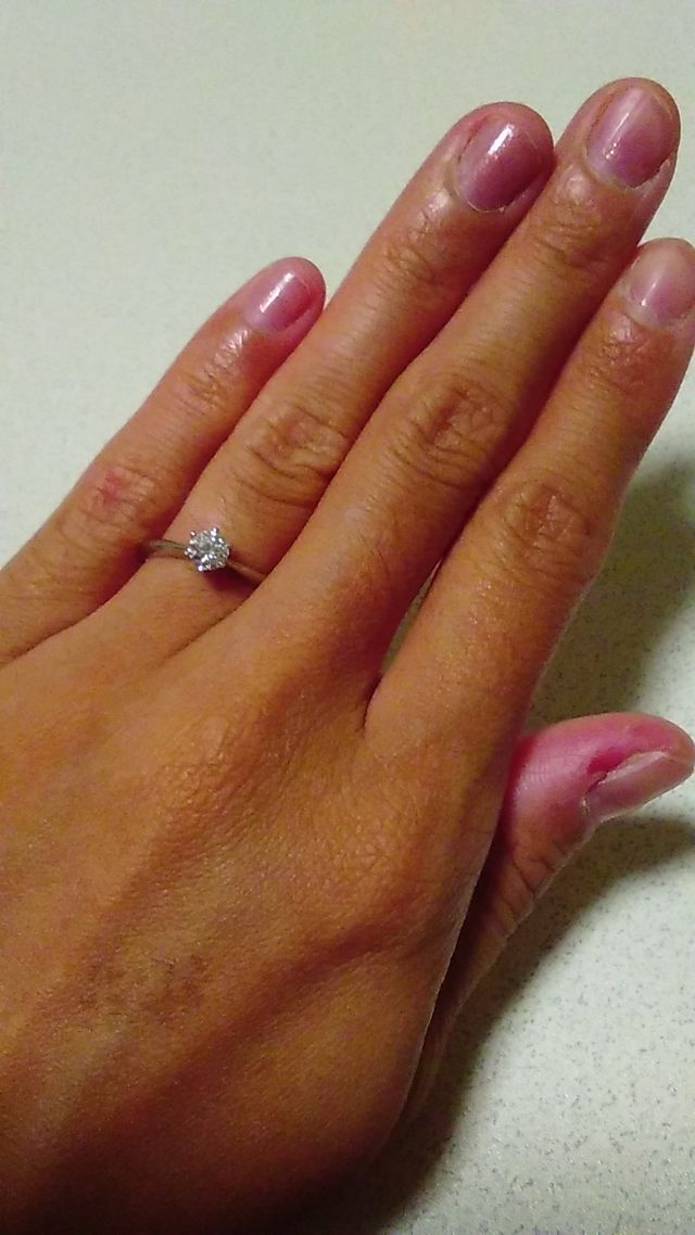 アイプリモの婚約指輪