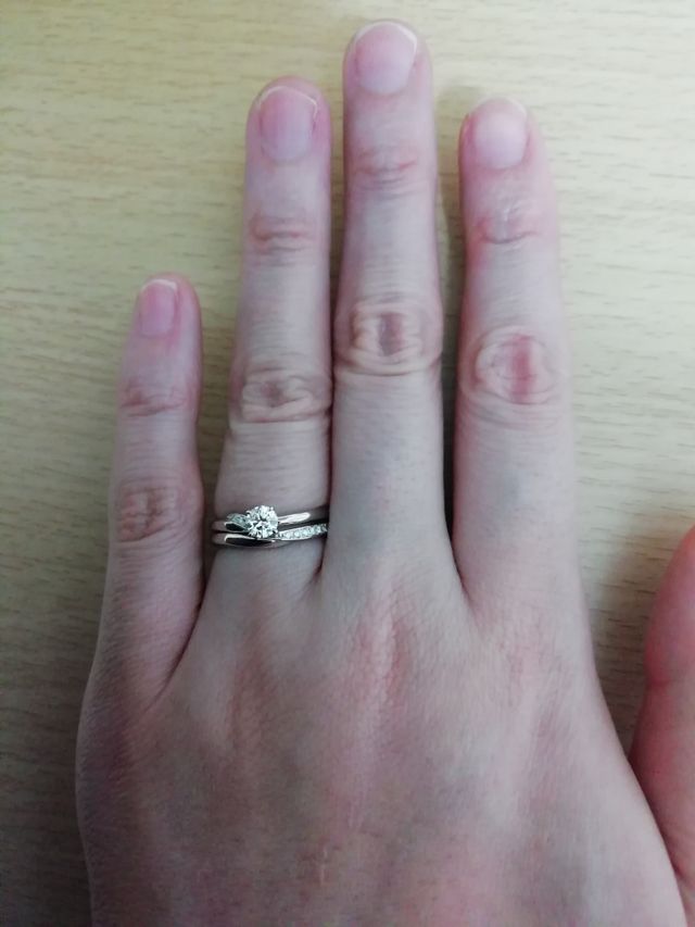 婚約指輪と結婚指輪のセット