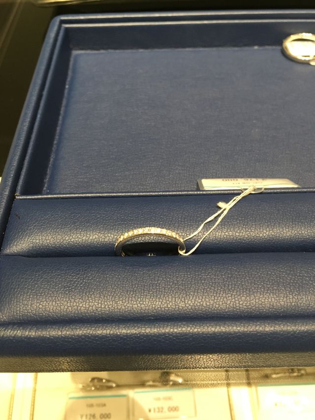 ハーフエタニティでとても綺麗でした