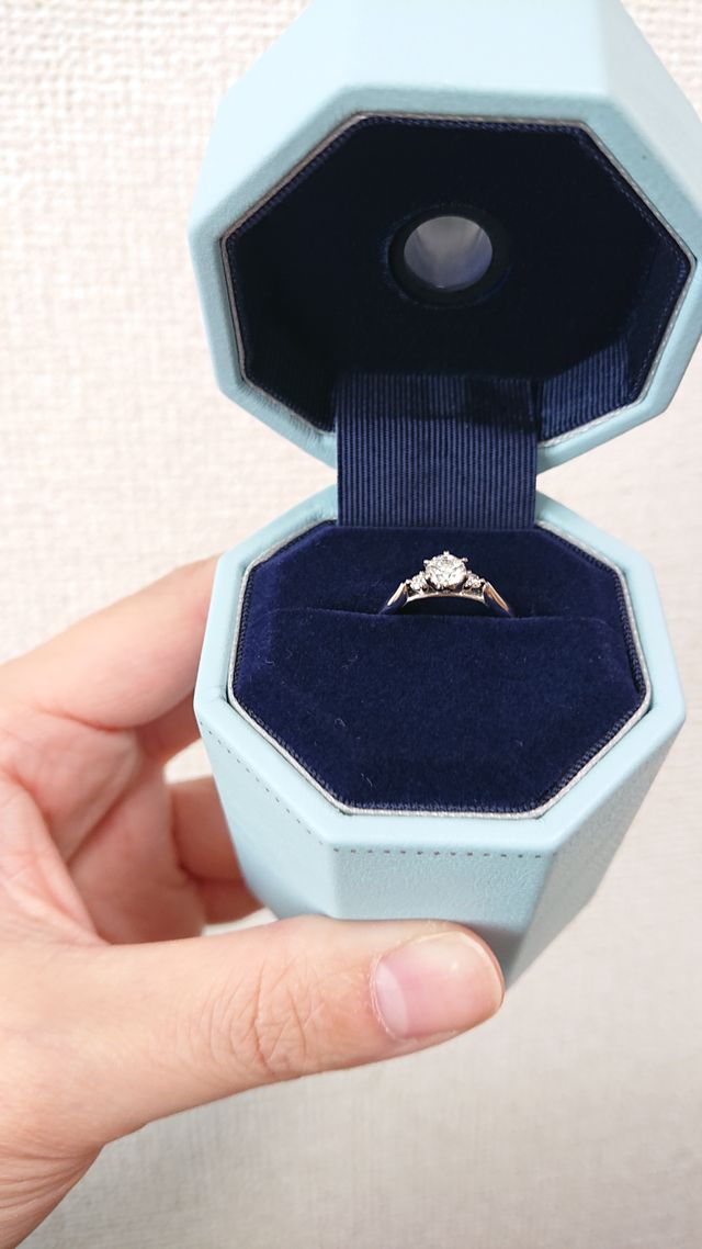 なんと言ってもデザインがとても気に入ってます♡