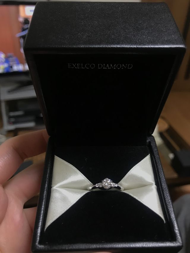 横から見ると王冠の形になっていて素敵だなと思いました