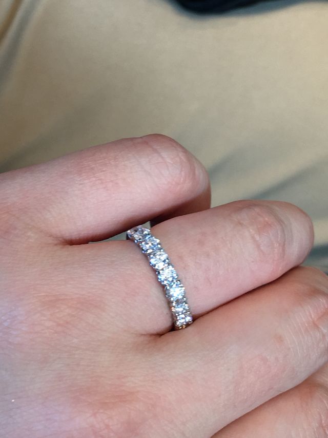 正面から見た感じです トータル1ct