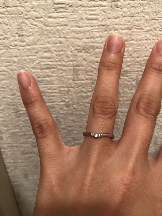 8号サイズ
着用歴2年
水仕事の間も着用しています。