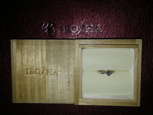 年末に婚約指輪を頂きました。