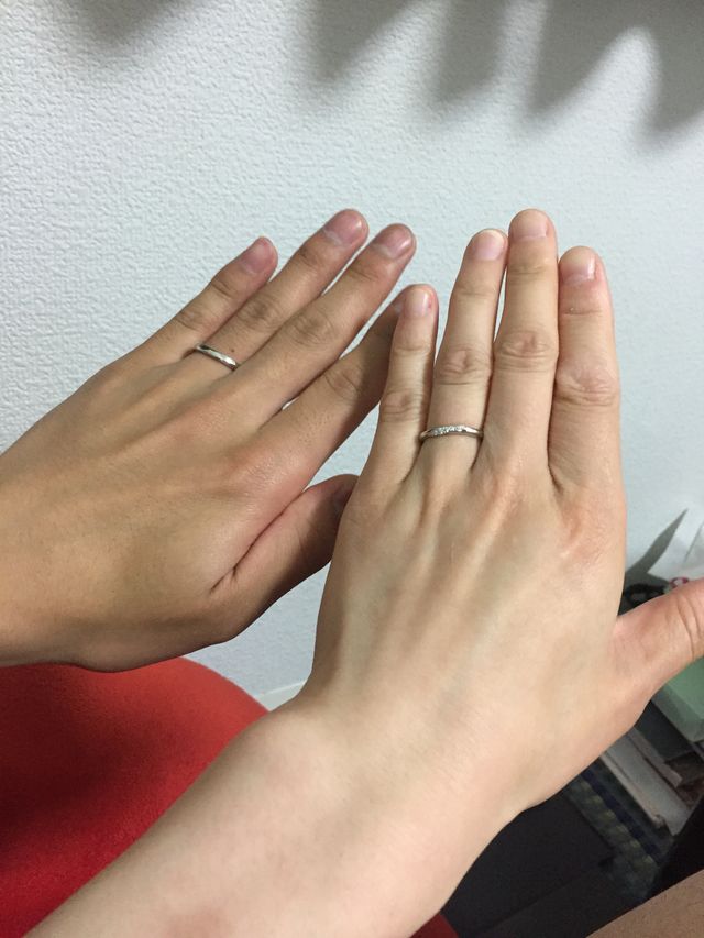 ２人でつけている指輪です！