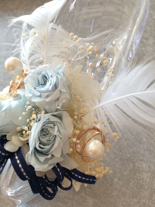 ピンクゴールドのリングです。