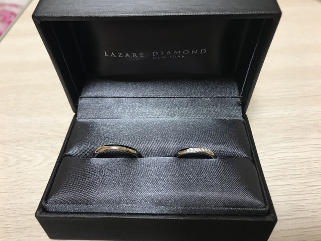 ラザールダイヤモンドの指輪です！