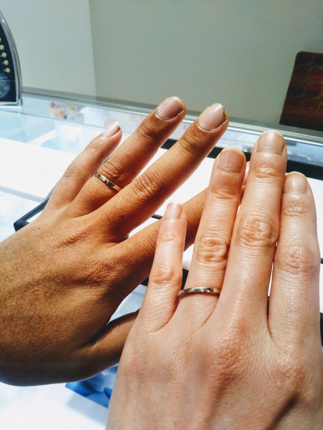 左）プラチナ+イエローゴールド
右）プラチナ+ピンクゴールド