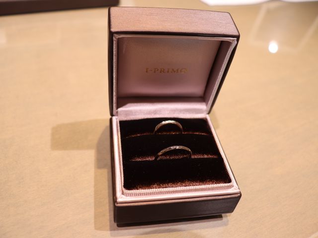 2人の希望の物を店員さんが探してくれて、気に入ってます。