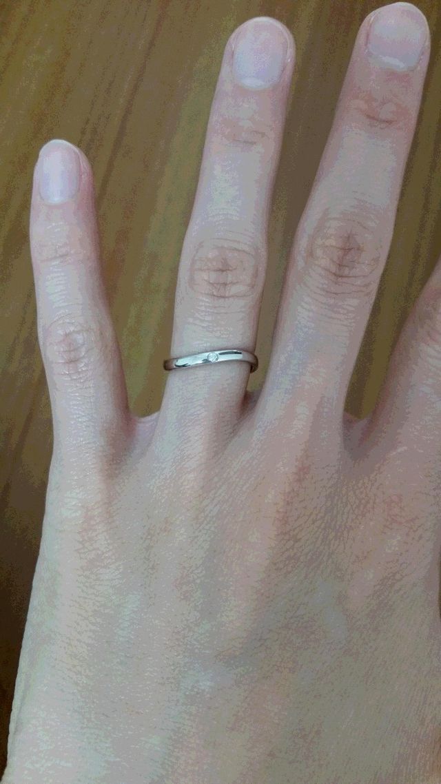 ゆるいウエーブが特徴です。