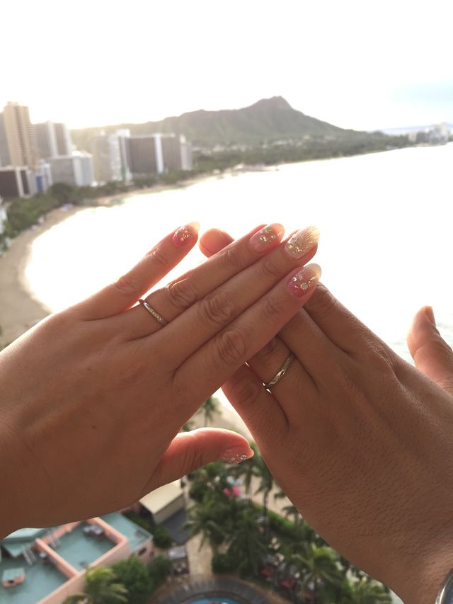 hawaii旅行の指輪着用時の写真です